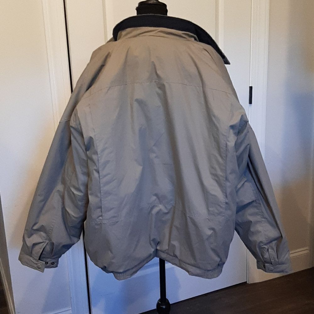 Members Only Poplin Colorblock Jacket - Picture 5 of 12